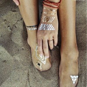 Dakota Flash Temporary Tattoos!